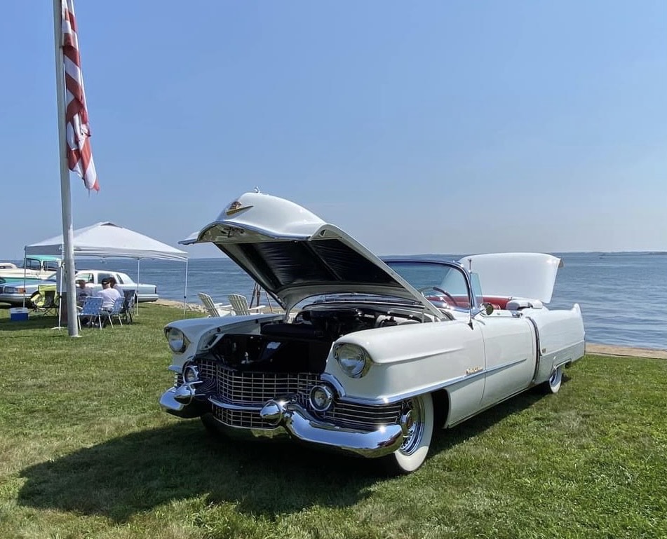 "Best Of Show". 1954 Cadillac Eldorado owned by Colm Dunphy.